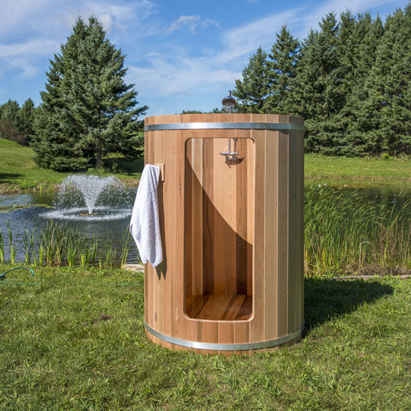 Dundalk Rainbow Barrel Outdoor Shower - Clear Red Cedar 580S